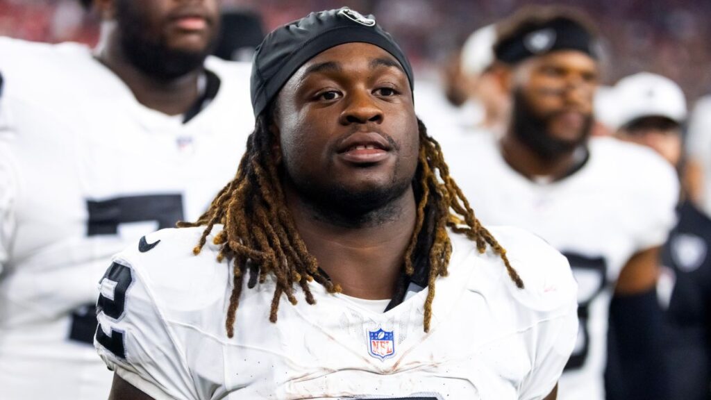 Las Vegas Raiders running back Ashton Jeanty (2) against the Arizona Cardinals during a preseason NFL game at State Farm Stadium.