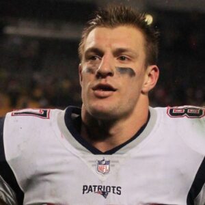 New England Patriots tight end Rob Gronkowski (87) leaves the field after defeating the Pittsburgh Steelers at Heinz Field. New England won 27-24.
