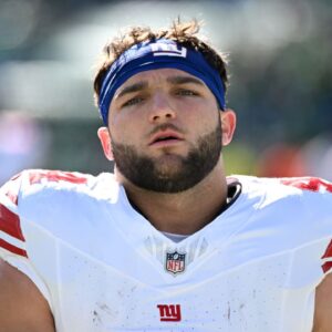 New York Giants running back Cam Skattebo (44) against the Philadelphia Eagles at Lincoln Financial Field.
