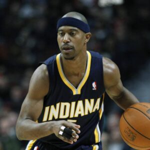 Chicago Bulls (white) - Indiana Pacers (blue), T.J. FORD (Pacers)