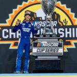 November 2, 2025, Avondale, Az, USA: Avondale, AZ Ã¢â‚¬ Nov. 2, 2025: The No. 5 Hendrick Motorsports Chevrolet driver, KYLE LARSON (5) of Elk Grove, CA clinches his second NASCAR