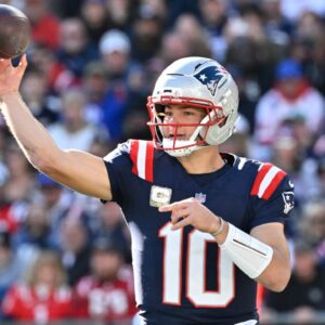 New England Patriots quarterback Drake Maye (10) passes against the Atlanta Falcons during the first half at Gillette Stadium.