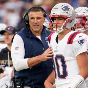 Mike Vrabel and Drake Maye