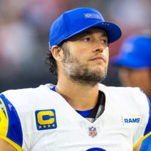 Los Angeles Rams quarterback Matthew Stafford (9) against the Arizona Cardinals at State Farm Stadium.