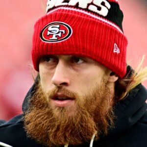 San Francisco 49ers tight end George Kittle (85) warms up before the game against the Cleveland Browns at Huntington Bank Field.