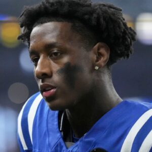 Indianapolis Colts cornerback Sauce Gardner (1) attempts to walk off the field on his own following an injury Sunday, Nov. 30, 2025, during a game against the Houston Texans at Lucas Oil Stadium in Indianapolis.