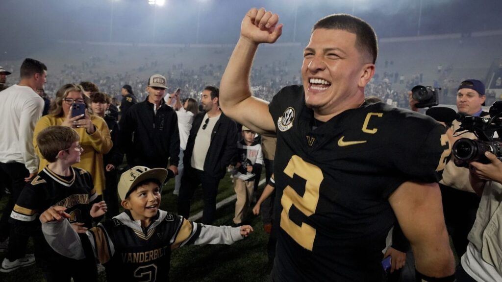 Vanderbilt quarterback Diego Pavia (2) celebrates after the team’s win Kentucky at FirstBank Stadium in Nashville, Tenn., Saturday, Nov. 22, 2025.