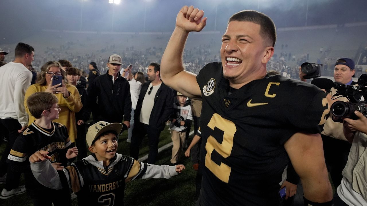 Vanderbilt quarterback Diego Pavia (2) celebrates after the team’s win Kentucky at FirstBank Stadium in Nashville, Tenn., Saturday, Nov. 22, 2025.