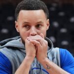 Golden State Warriors guard Stephen Curry (30) warms up before a game against the Toronto Raptors at Scotiabank Arena