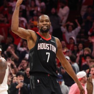 Jan 5, 2026; Houston, Texas, USA; Houston Rockets Kevin Durant (7) celebrates his three point winning basket against the Phoenix Suns in the fourth quarter at Toyota Center.