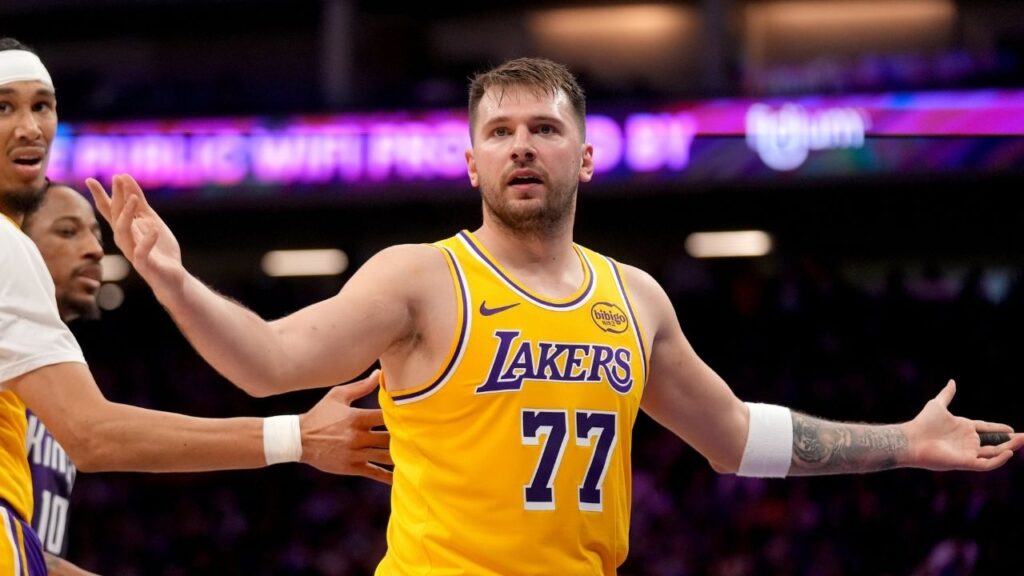 Los Angeles Lakers guard Luka Doncic (77) looks towards an official after scoring a basket against the Sacramento Kings in the second quarter at the Golden 1 Center.
