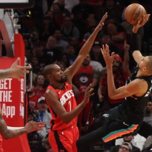 Kevin Durant and Victor Wembanyama