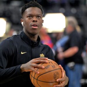 Cleveland Cavaliers guard Dennis Schroder (9) warms up prior to the game against the Los Angeles Clippers at Intuit Dome.