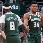 Bobby Portis and Giannis Antetokounmpo